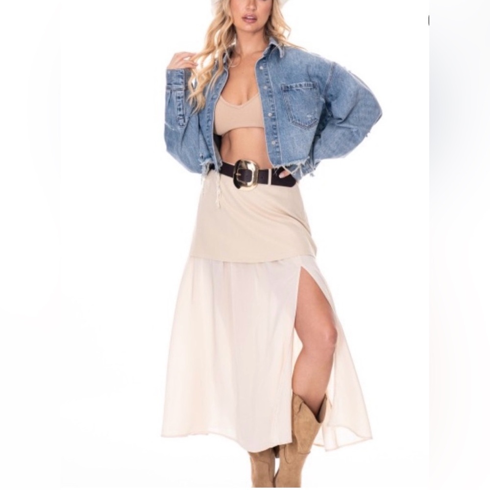 Elegant Cream Maxi Skirt, belt included